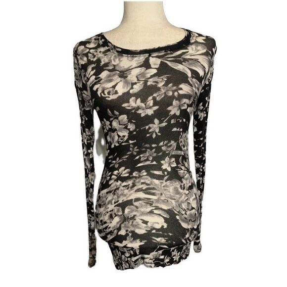 bcbg maxazria Black White Floral Crew Neck Long Sleeve Thin Bodycon Sweater Top - Picture 1 of 4